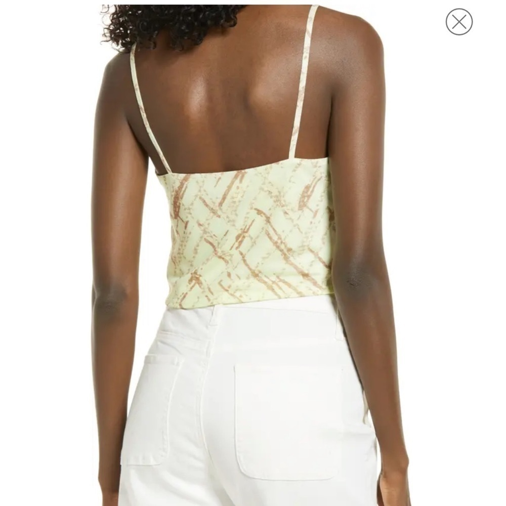 BP Ruched V-Neck Crop Top - Picture 3 of 3